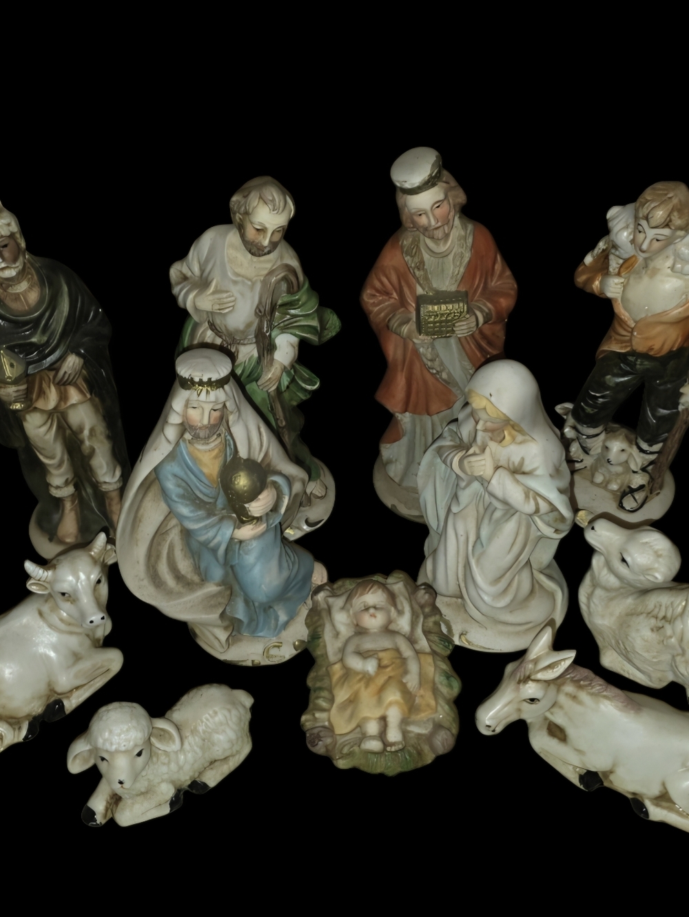 Ceramic Nativity Scene Figurines - Pastel Holy Family & Wise Men - Picture 2 of 15
